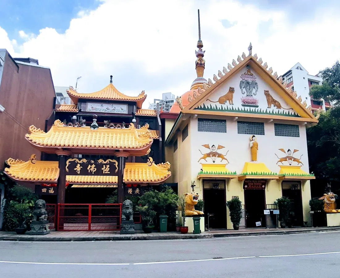 Sakya Muni Buddha Gaya Temple (Templo dos 1000 Luzes), Singapura