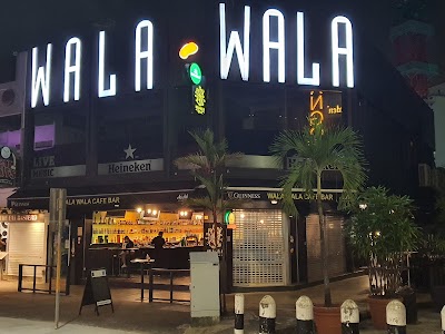 Wala Wala Cafe Bar, Singapore
