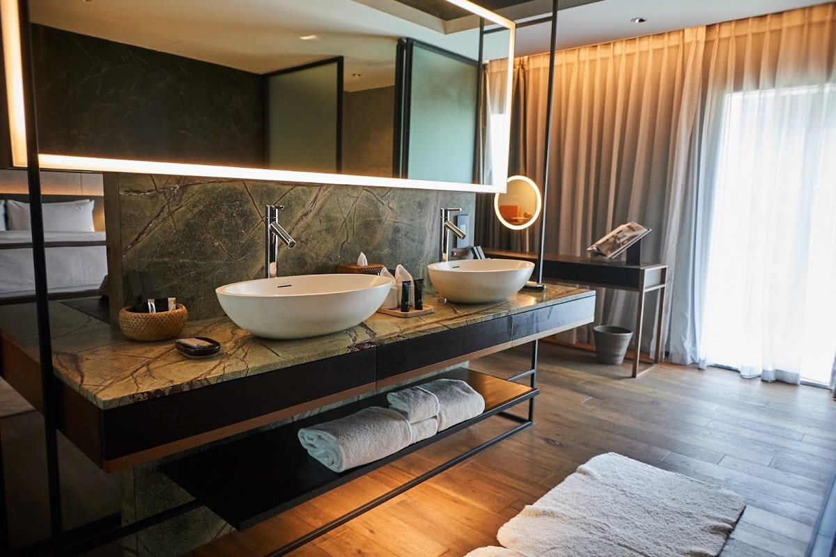 The Warehouse Hotel — photo 3